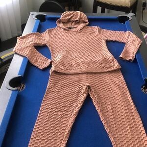 Women 2-Pcs. Fitted Hoodie Geometric Set